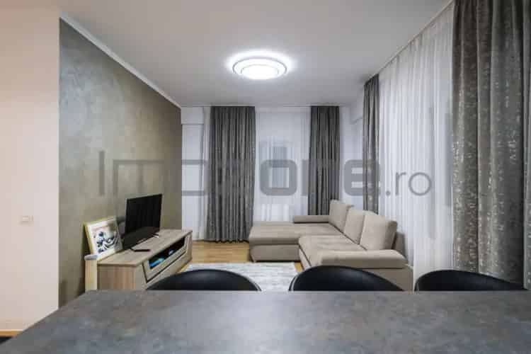 Vand apartamente 3 camere cu curte in Militari, Metrou Pacii
