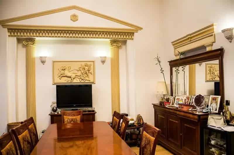 Apartament LUX 6 camere 200 mp Terasa 25 mp Zona Traian