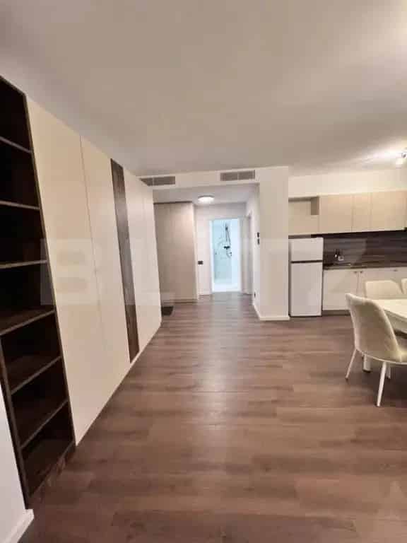 Apartament 2 camere Feroviarilor 61 mp terasa
