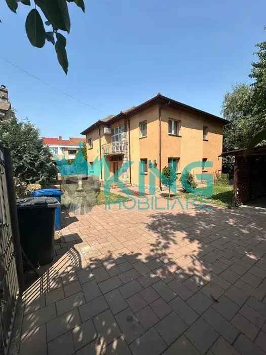 Vanzare casa centrala cu 134 MP si gradina in zona Parc N.Romanescu