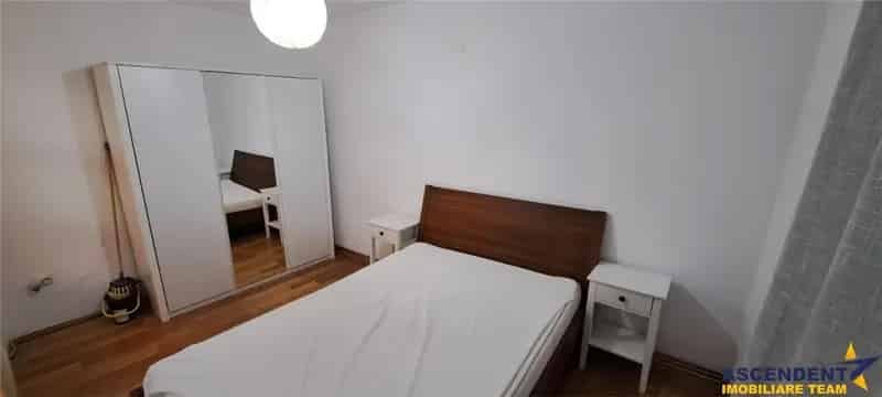 Apartament 2 camere Centru Civic Decomandat