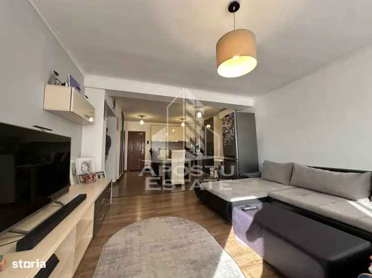 Apartament cu 3 camere și 2 băi în Giroc la asfalt.