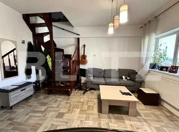 Apartament de vanzare cu 3 camere in zona B-dul Gari