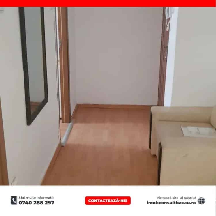 Apartament 2 camere Bacau zona centrala