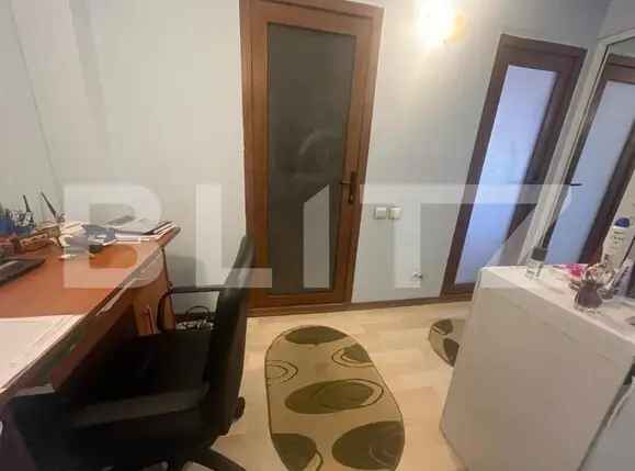 Apartament 3 camere, 52mp, zona Nicolae Titulescu