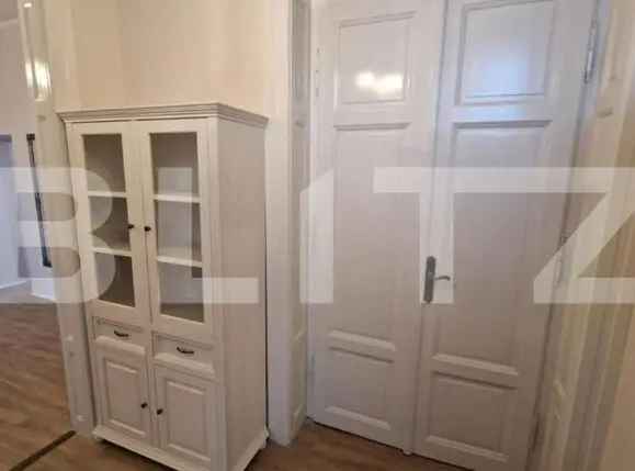 Apartament 3 camere, 80mp, zona Centru