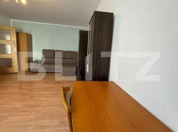 Apartament 1 camera, decomandat, 47 mp, parcare, zona Florilor