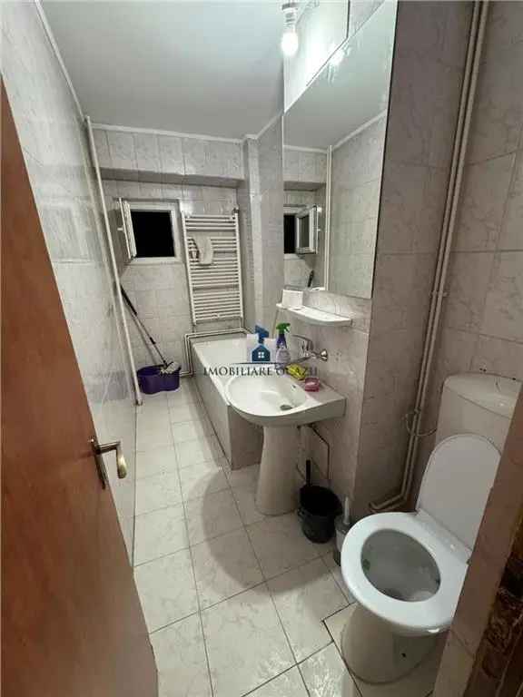 Inchiriere Apartament 3 Camere Decomandat Bld. Brancoveanu