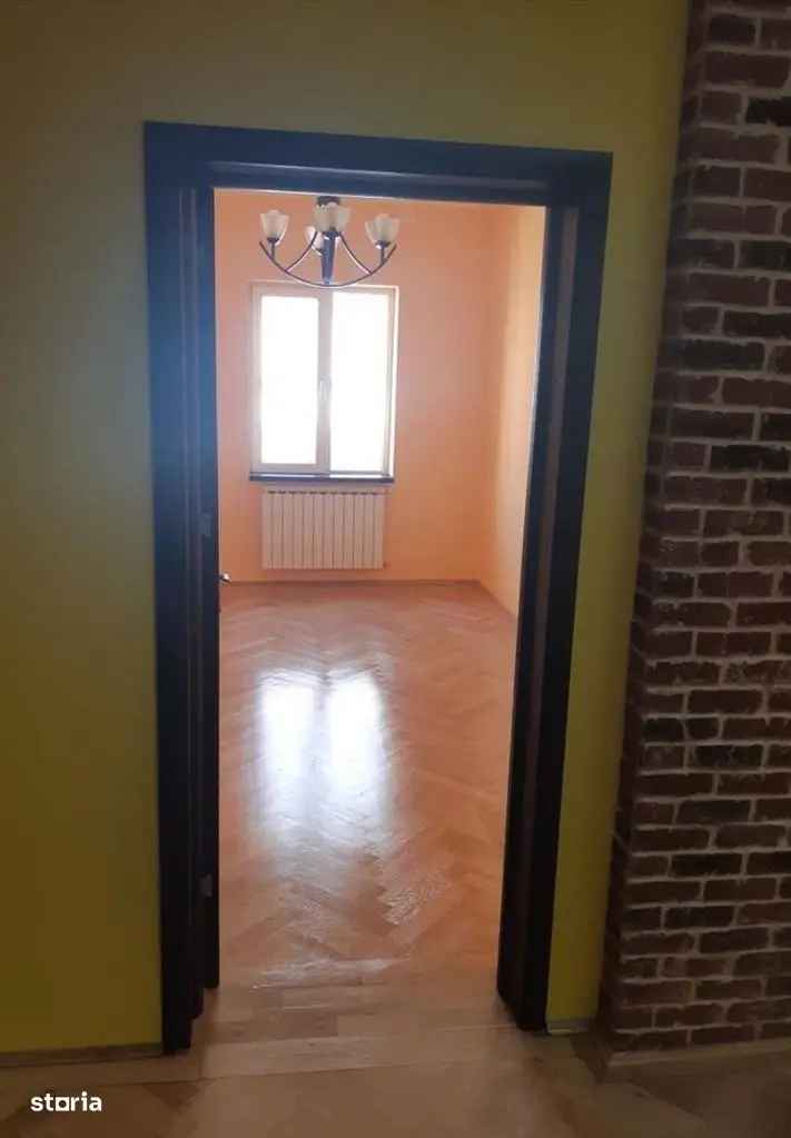 Vanzare apartamente 3 camere Universitate-Rosetti cu finisaje de calitate