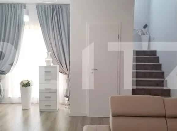 Casa Lux Giroc 3 Dormitoare 2 Bai Curte Amenajata