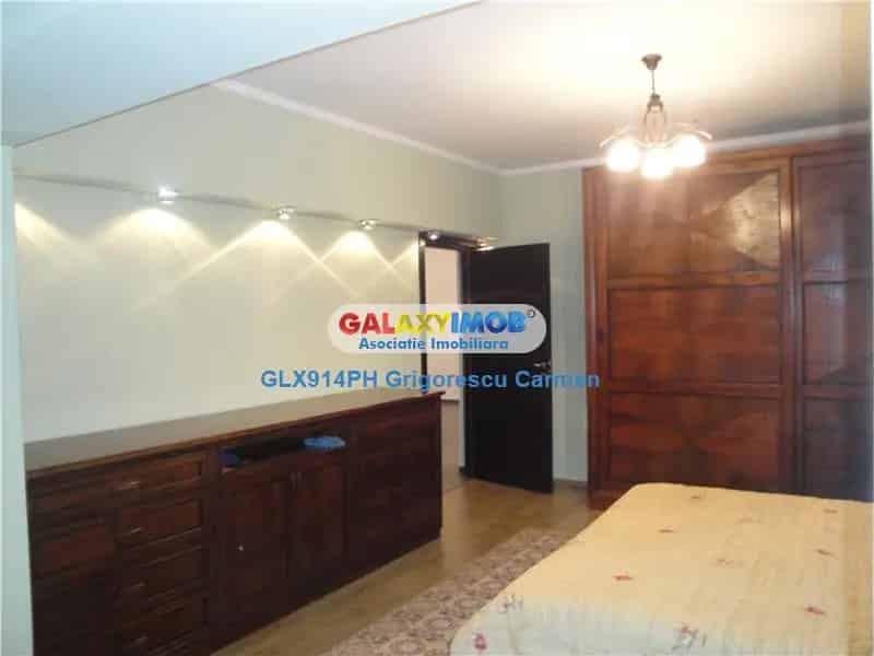 Inchiriere Apartament 3 Camere Lux Baicoi