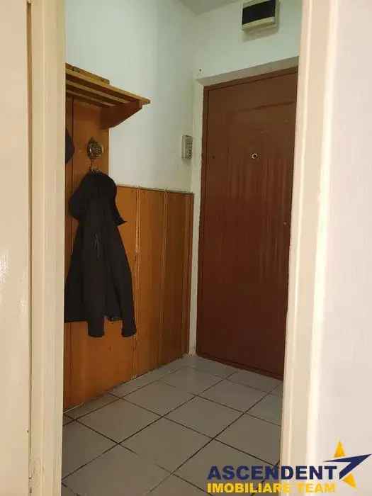 Vanzare apartamente 2 camere zona Garii Brasov etaj 1