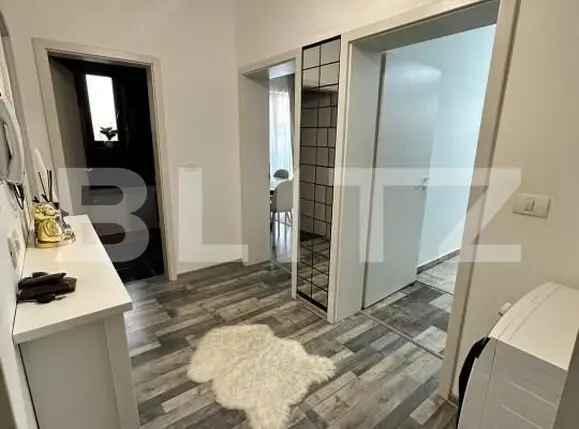 Apartament 2 camere, Giroc, curte proprie amenajată 60 mp