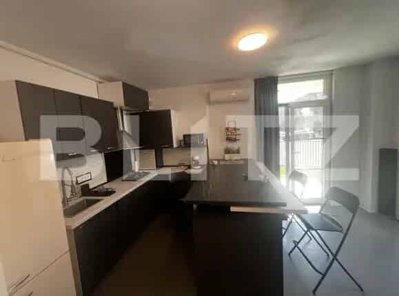 Apartament 3 camere Lux Central Terasa 40mp 2 Locuri Parcare