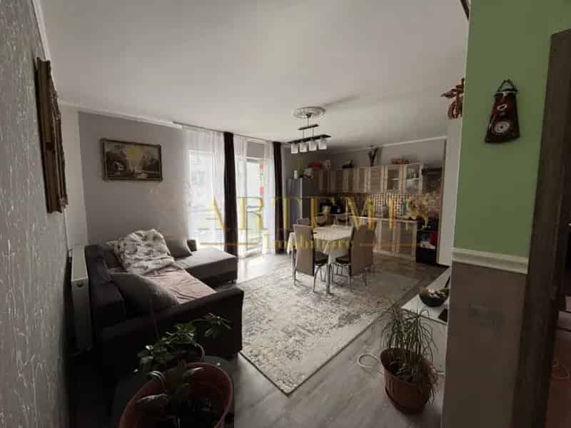Apartament 3 camere 62 mp zona Terra - Mobilat si Utilat