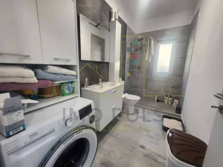 Mosnita Veche, duplex pe parter