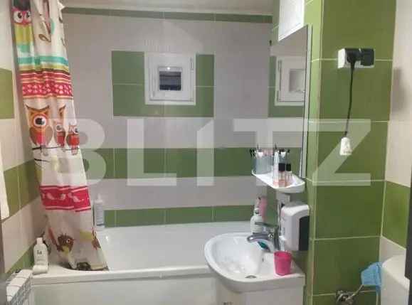 Apartament 2 camere, 60 mp utili, zona Cisnadie