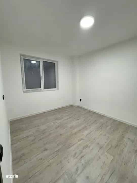 Apartament 2 camere Floresti - Semidecomandat - 43 mp - Finisaje de Lux