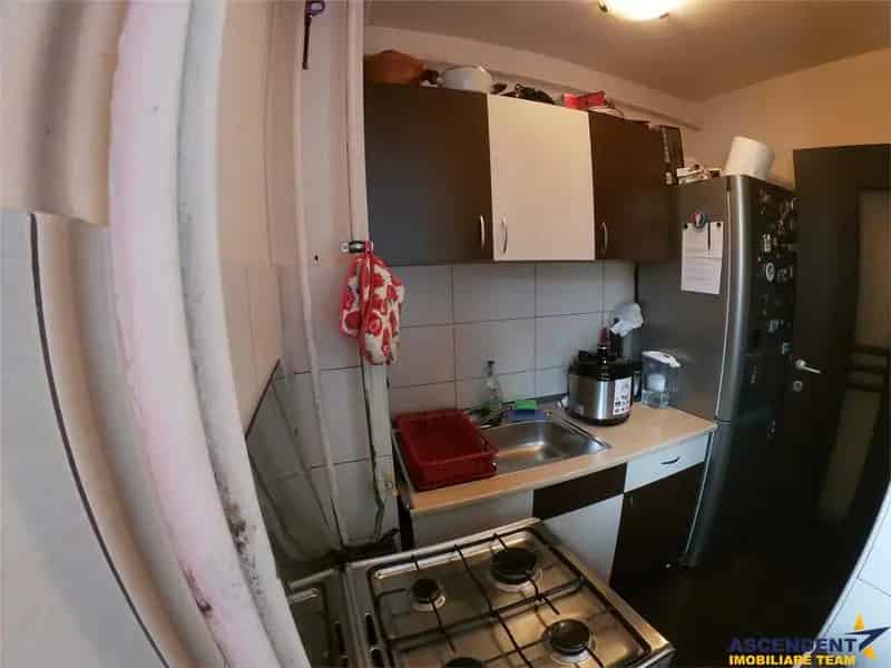 Garsoniera Calduroasa Mobila Centrala Termopan Brasov