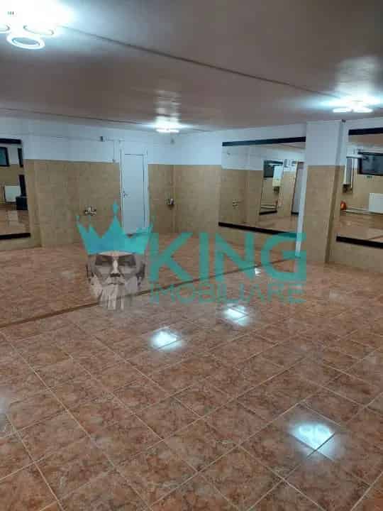 Spatiu Comercial Rovine 7 Camere Centrala Proprie
