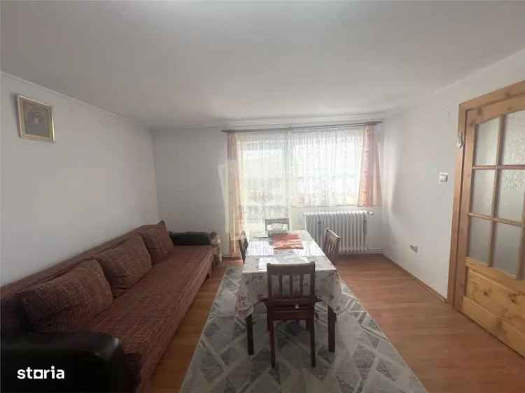 Vanzare apartamente 2 camere in zona centrala cu pivnita si pod