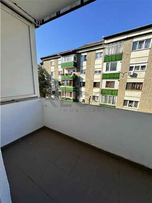 Apartament de inchiriat cu 3 camere, Oradea