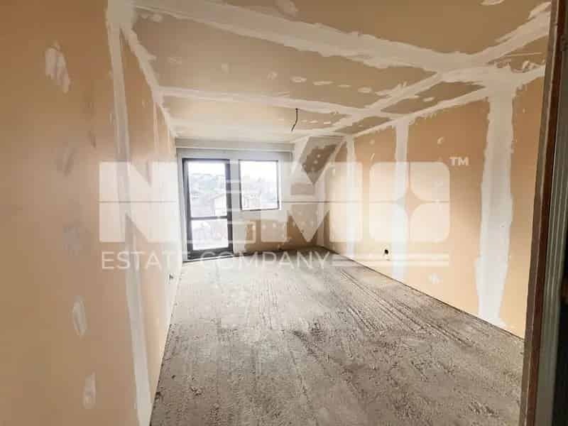 Penthouse 6 Camere 227 Mp Suceava - Vanzare Inchiriere