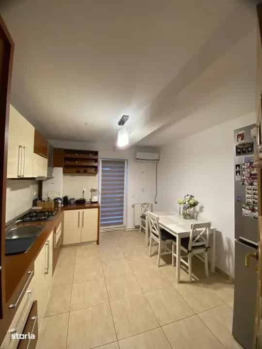 Apartament 3 camere Porii 82mp Terasa 40mp Loc Parcare