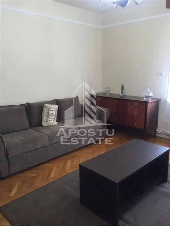 Apartament cu 3 camerezona Olimpia