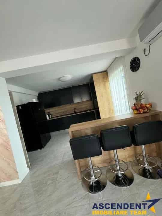 Duplex De Lux Mobilat 120mp 3 Dormitoare Curte 500mp