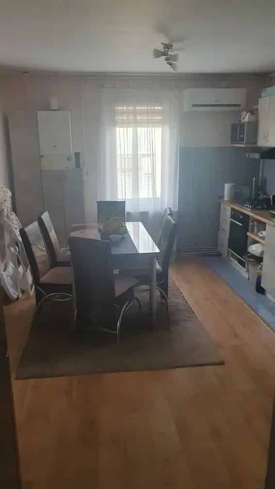 Apartament 3 camere Cristesti - 70 mp - Mobilat Partial