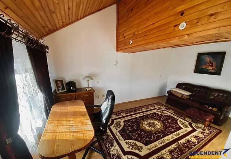 Complex 2 Case Central Brasov - Lux - 4 Balcoane - 2 Locuri Parcare