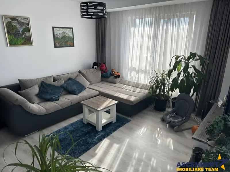 Apartament 3 camere Brasov Sanpetru 91mp 2 locuri parcare