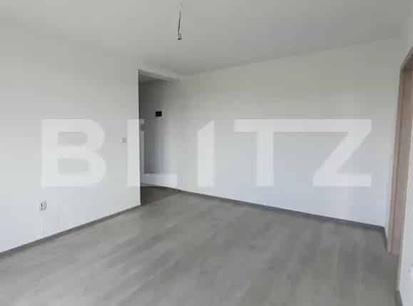 Apartament 2 camere decomandat zona IQ