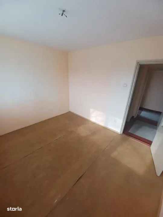 Vanzare apartamente 2 camere Garii confort 1 cu balcon si izolatie