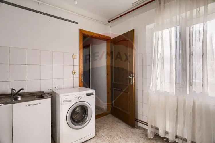 Inchiriere apartament 3 camere zona Fortuna cu dotari moderne