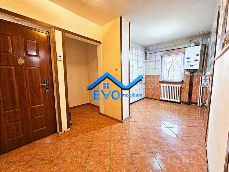 Apartament de vanzare 2 camere Alexandru cel Bun parter