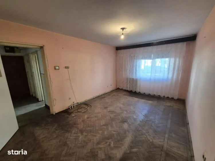 Apartament de vanzare 2 camere parter cu balcon Hipodrom