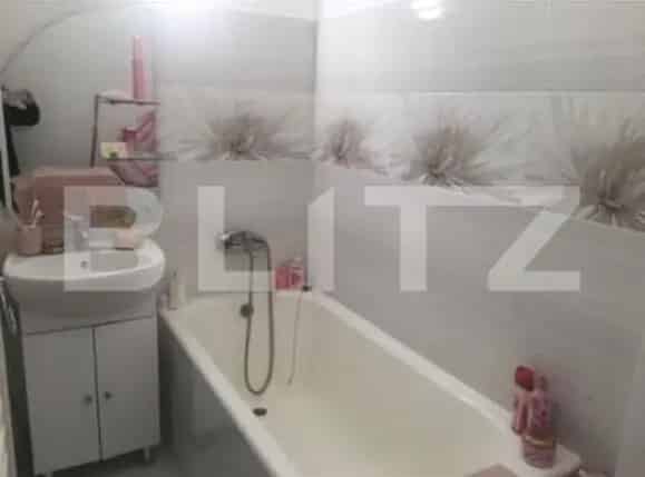 Apartament Elegant 72mp utili Spatiu Comercial Convertibil 52mp
