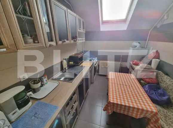 Apartament 4 camere, 93mp, balcon, 2 bai, zona Regal, Baciu