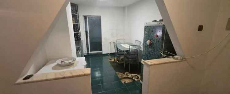 Apartament 4 camere etaj 3