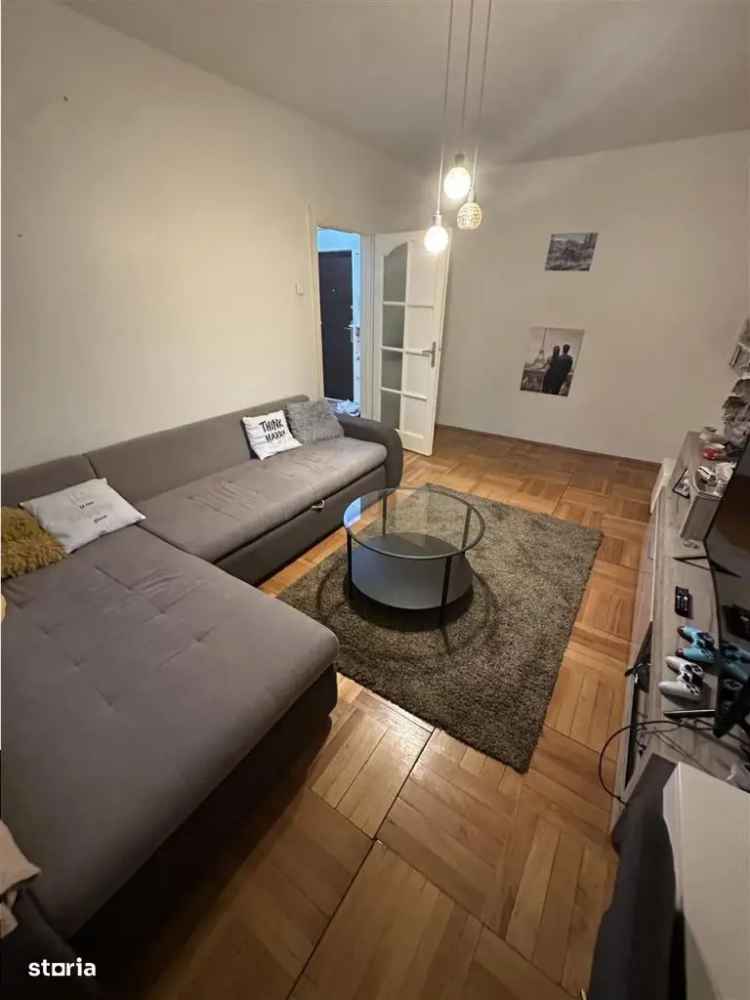 Vânzare apartamente 3 camere decomandat în cartierul Sagului