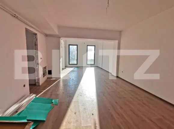 Apartament de 3 camere, 72 mp utili, bloc nou, langa Giulia