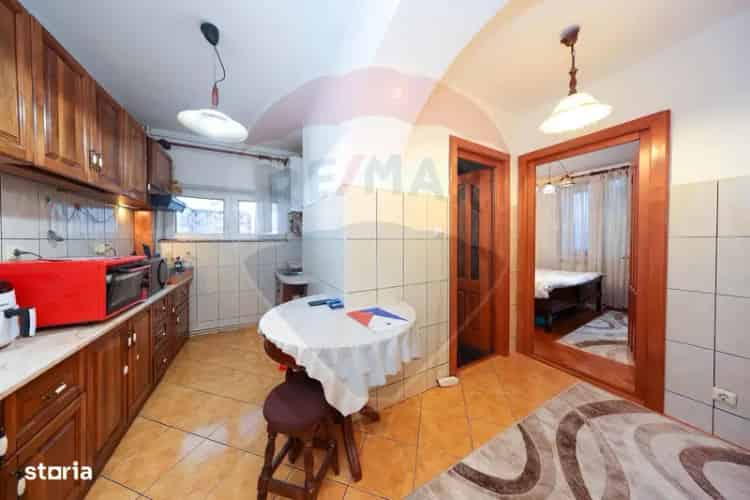 Acasă în Inima Brașovului – Apartament Complet Mobilat și Utilat!