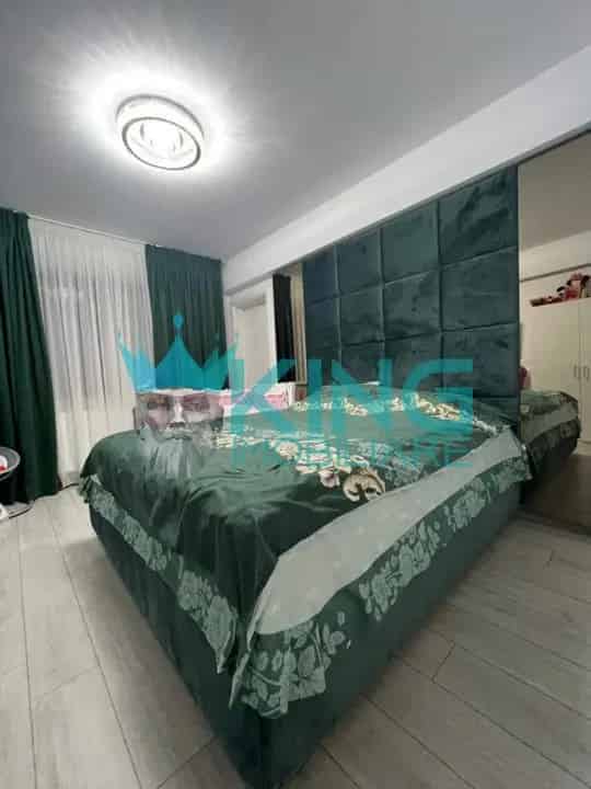 Vanzare apartament 3 camere Fundeni Dobroesti cu balcon si parcare