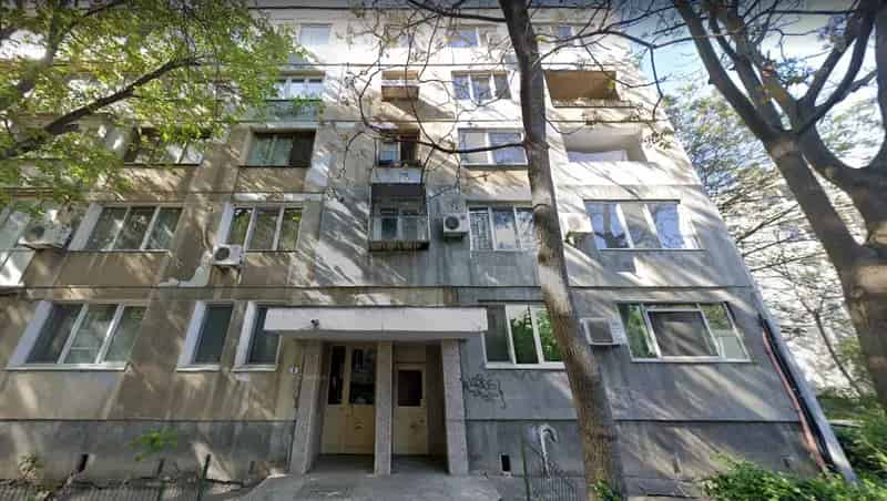 Apartament 3 camere Militari 59mp Parter