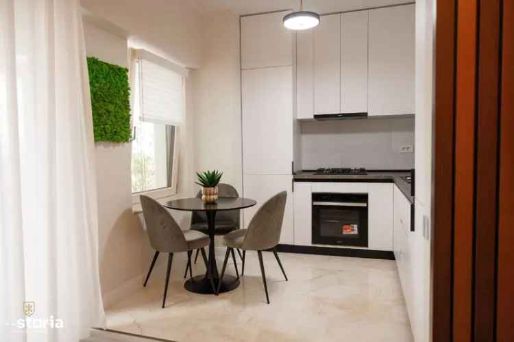 Apartament de vânzare modern living în Royal Town Copou