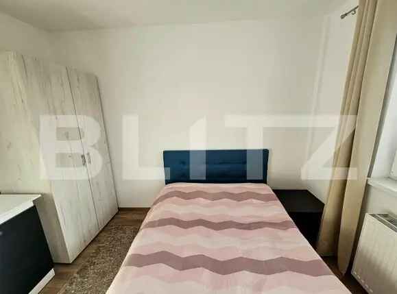 Apartament 3 camere de vânzare in Floresti, str. Tineretului