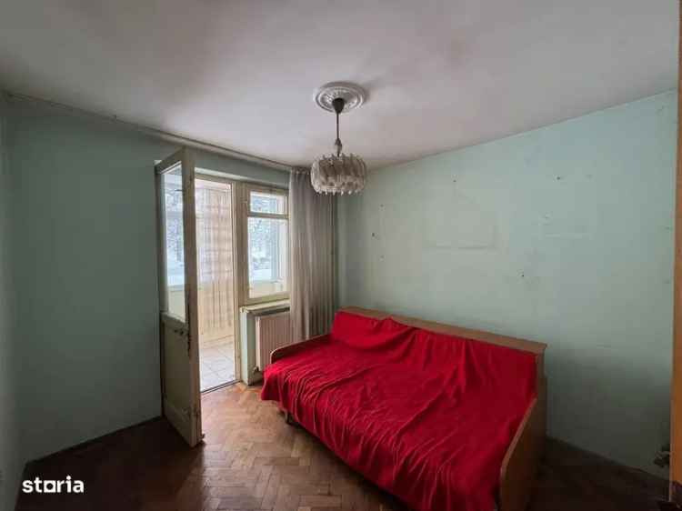 Cumpărare apartamente 3 camere Negru Voda cu centrală termică