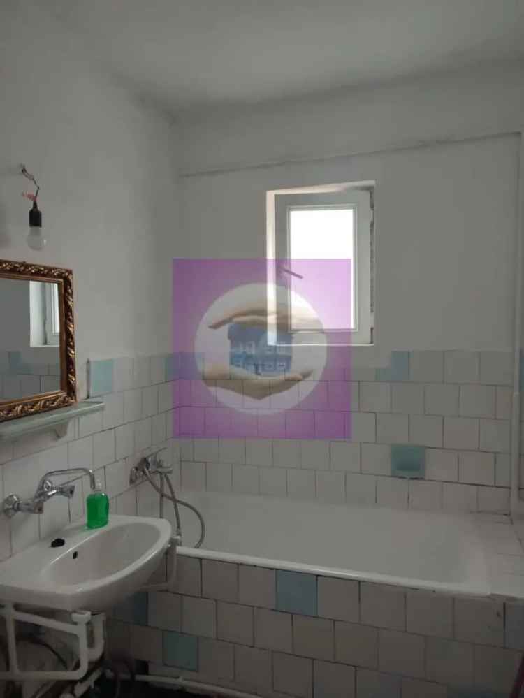 Apartament cu 2 camere SemiDecomandat in Podu Ros